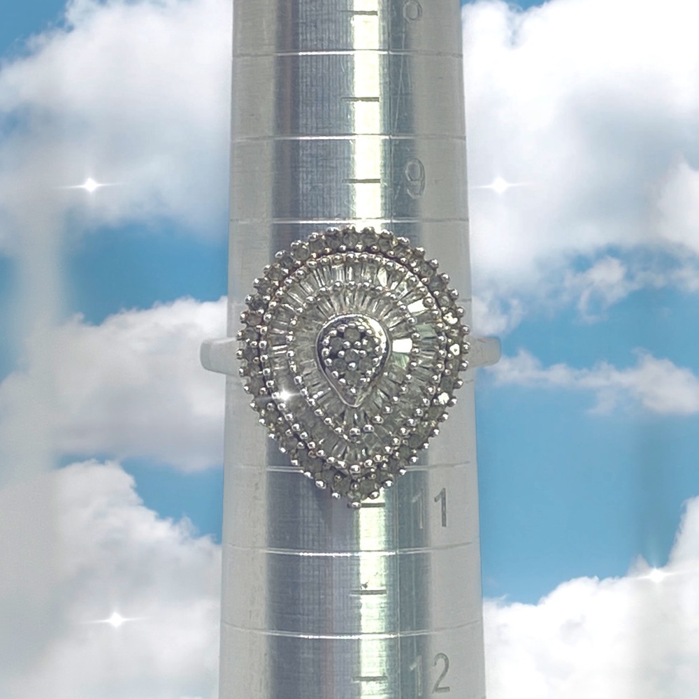 Affinity Diamond Cocktail Ring - Picture 1 of 5
